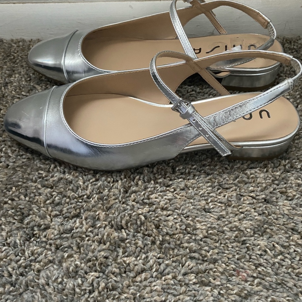 Unisa Ballet Flats Silver Sling back Size 9.5 Women’s